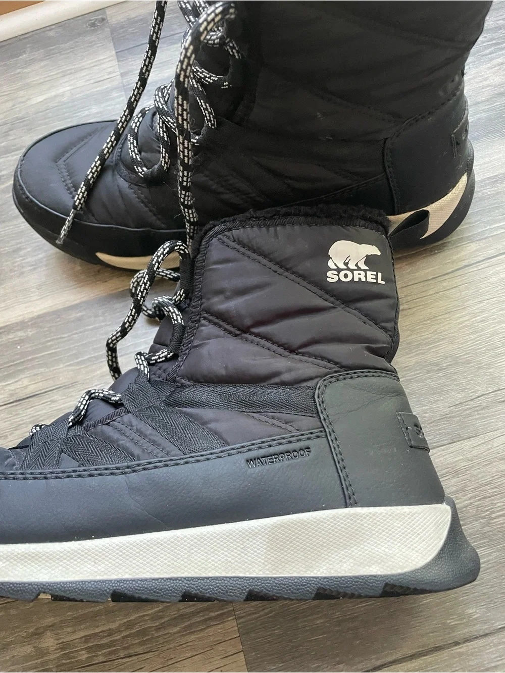 Sorel boots sz 8 Whitney waterproof boot